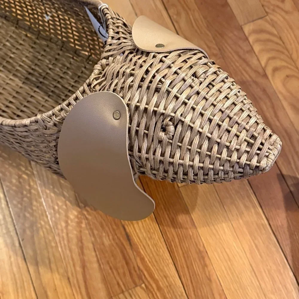 Anthropologie dachshund dog